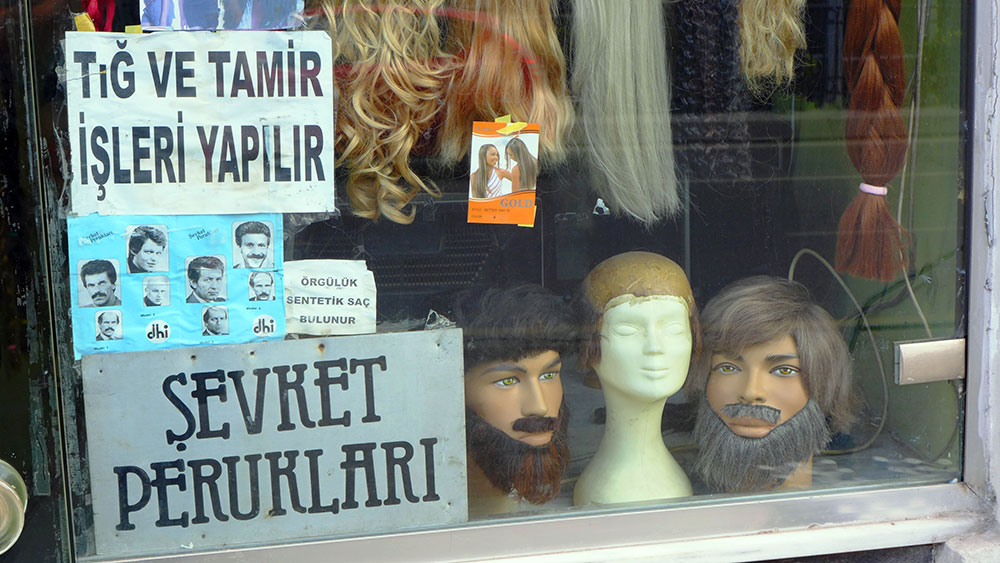 JO_BRUNNER_ISTANBUL_AP_010